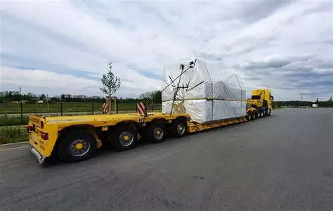 Camion de transport spécialisé